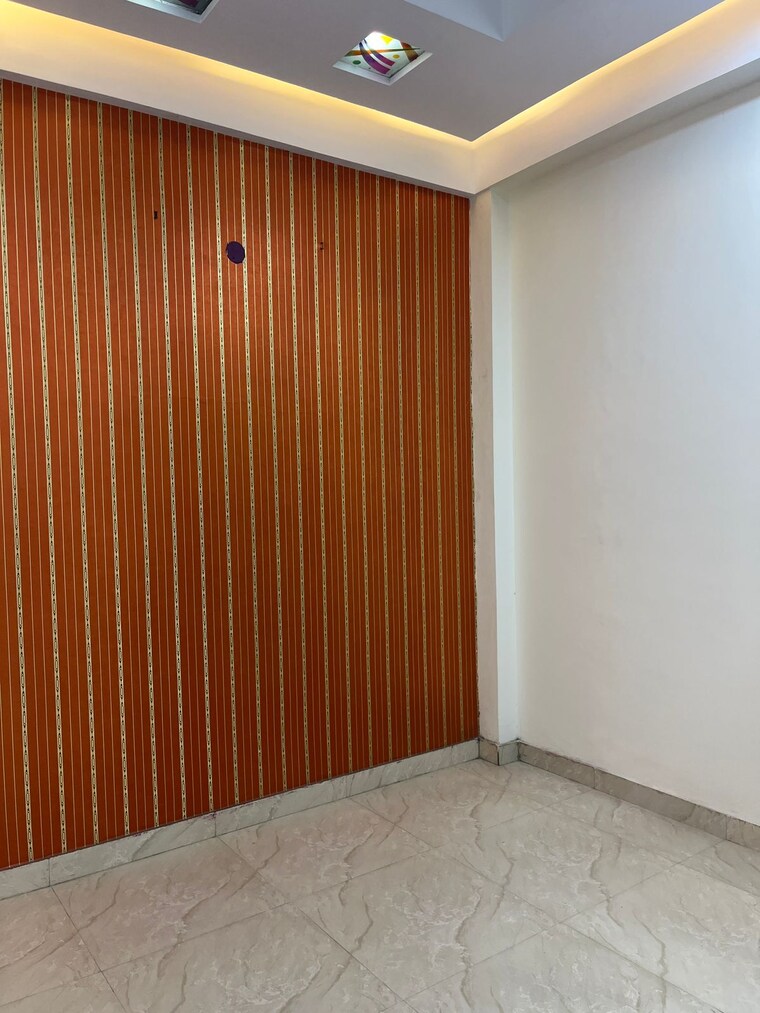 Room, sector 2a vasundhara 1.5 Bedroom 500 Sq.Ft. Builder Floor In Sector 2a Vasundhara Ghaziabad 9359307
