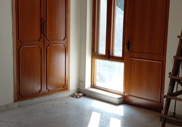 1 BHK Apartment For Rent in Ansal Sushant Estate, Sector 52