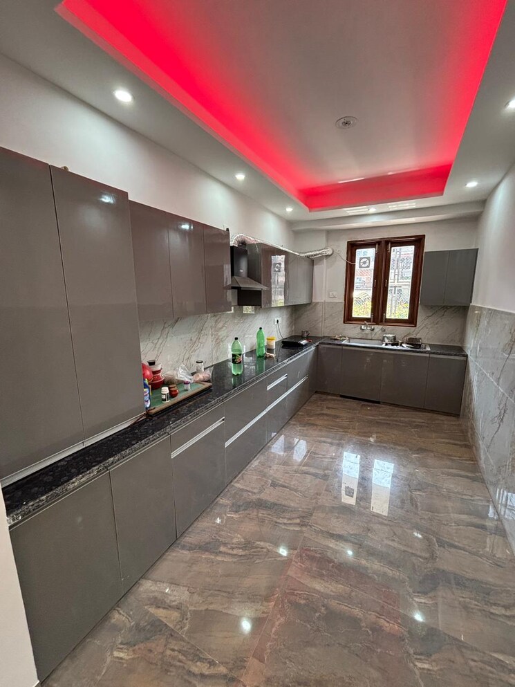 Kitchen, sector 49 3 Bedroom 2400 Sq.Ft. Builder Floor In Sector 49 Gurgaon 9368725