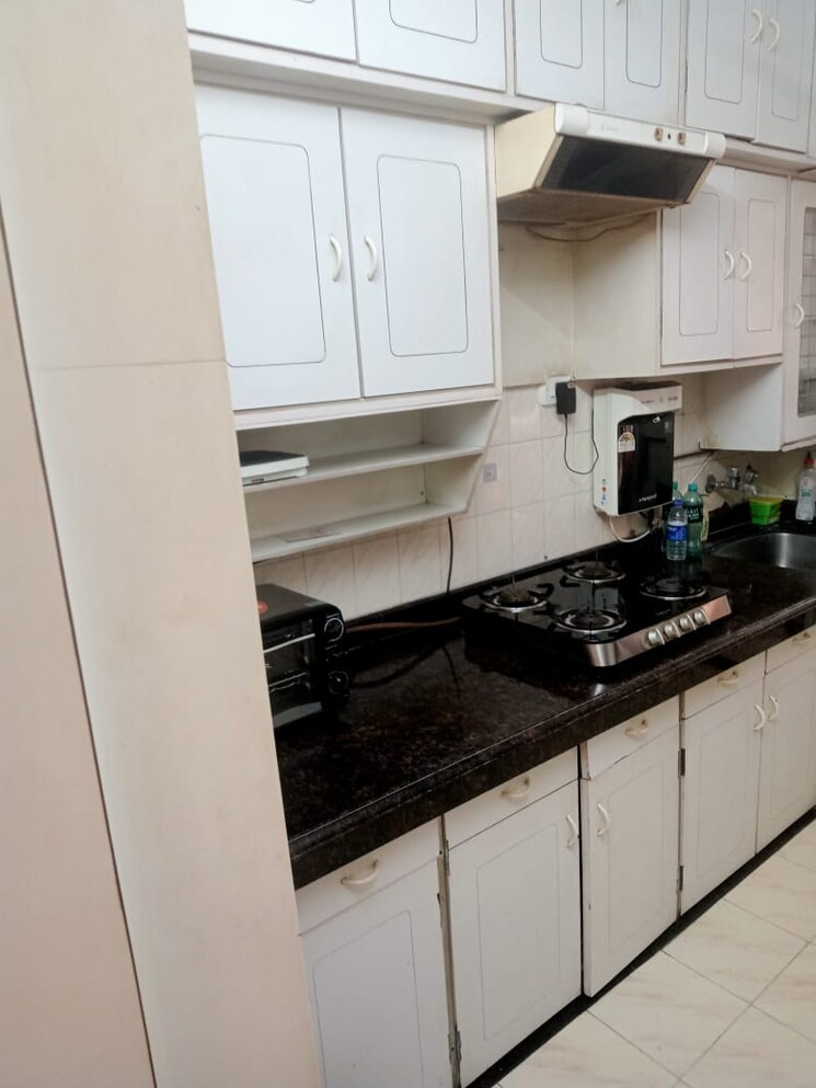 Kitchen, bandra west 2 Bedroom 823 Sq.Ft. Apartment In Bandra West Mumbai 9368755