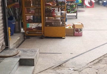 Shop For Sale in Sector 7 Dwarka