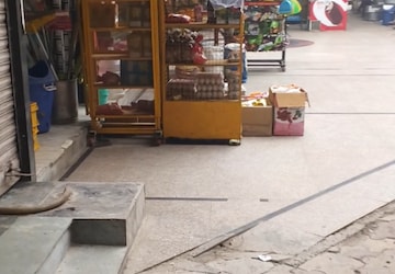 Living Room in  Shop at Sector 7 Dwarka – for Sale