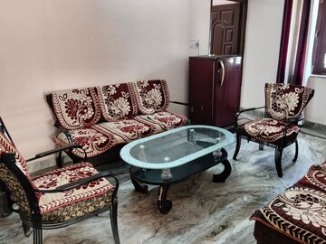 1 BHK Builder Floor For Rent in Chironwali