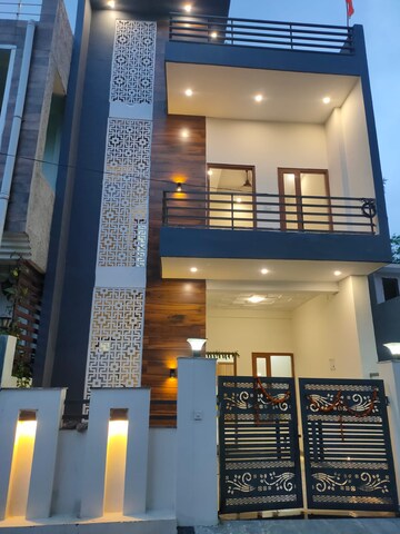 3 BHK Independent House – Exterior View View at Canal Road - for Rent