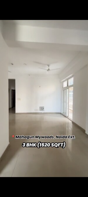 Room in 3 BHK Apartment at Mahagun Mywoods, Sector 16c Greater Noida – for Sale