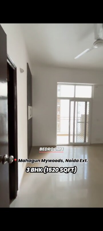 Room in 3 BHK Apartment at Mahagun Mywoods, Sector 16c Greater Noida – for Sale