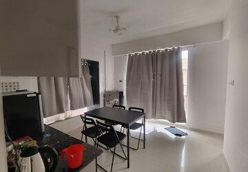 Team Area in 2 BHK Apartment at Raheja Vistas, Nacharam – for Rent
