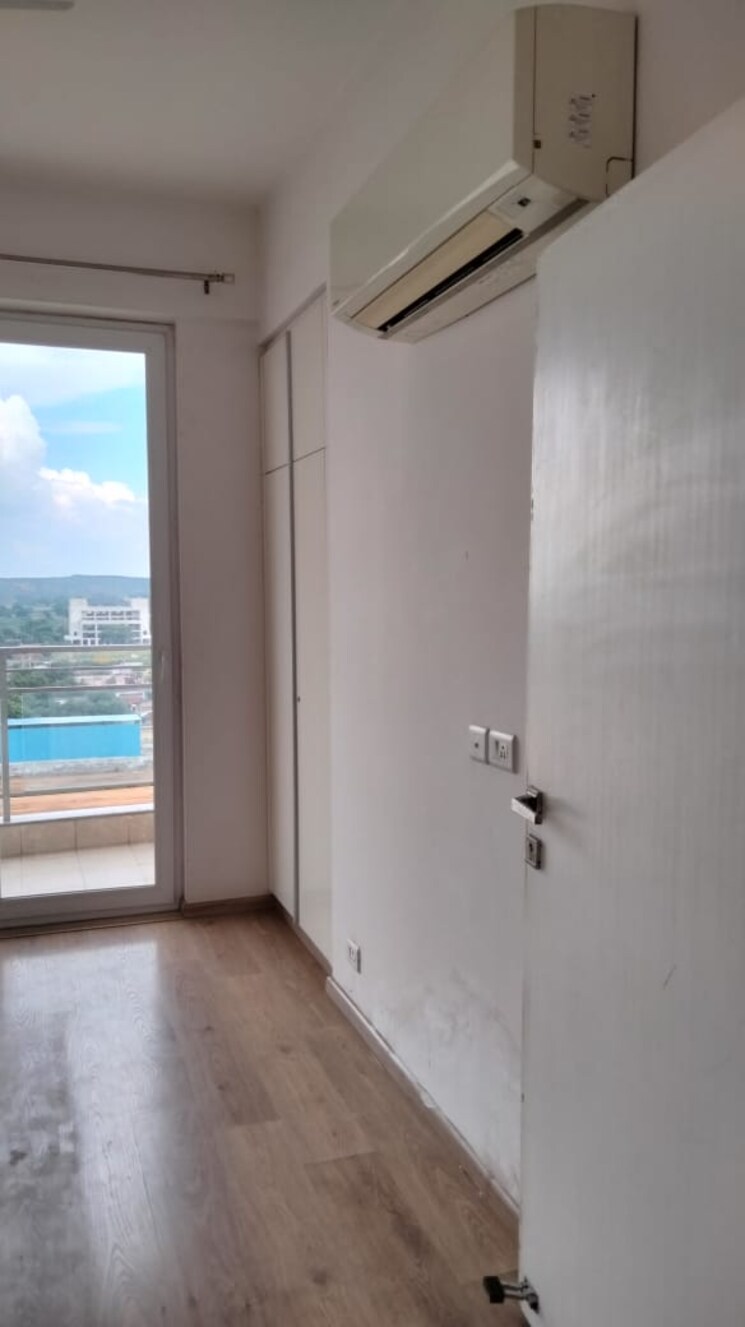 Room, spaze-privvy-the-address 2 Bedroom 1297 Sq.Ft. Apartment In Sector 93 Gurgaon 9368897