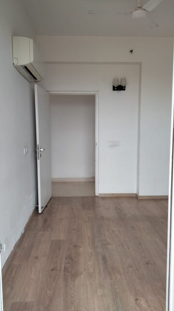 2 BHK Apartment For Rent in Spaze Privvy The Address, Sector 93