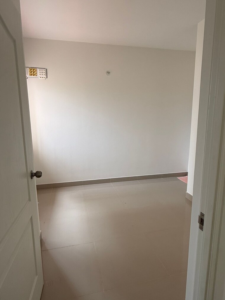 Room, brigade-el-dorado 3 Bedroom 1043 Sq.Ft. Apartment In Bagaluru Bangalore 9368888