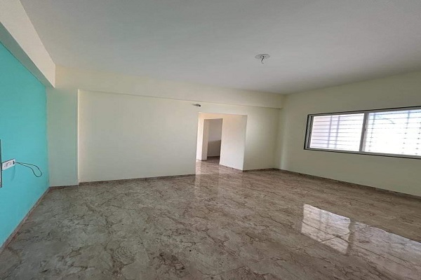 3 BHK + Extra Room Apartment For Sale in Pir Machalla