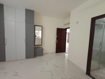 Room in 3 BHK Apartment at Bollineni Bion, Kothaguda – for Rent
