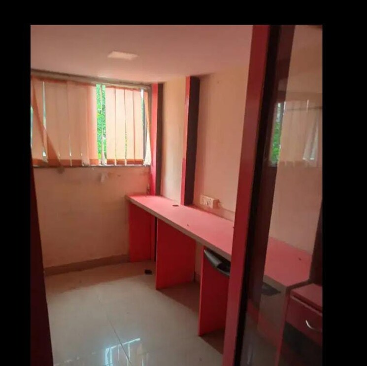 Team Area, haware-fantasia Commercial Office Space 380 Sq.Ft. In Vashi Sector 28 Navi Mumbai 9369002