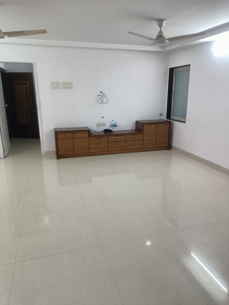 Room, siddhi-chs-worli 2 Bedroom 550 Sq.Ft. Apartment In Worli Mumbai 9369058
