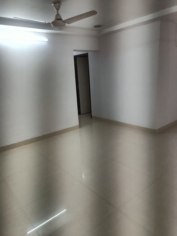 Room, siddhi-chs-worli 2 Bedroom 550 Sq.Ft. Apartment In Worli Mumbai 9369058