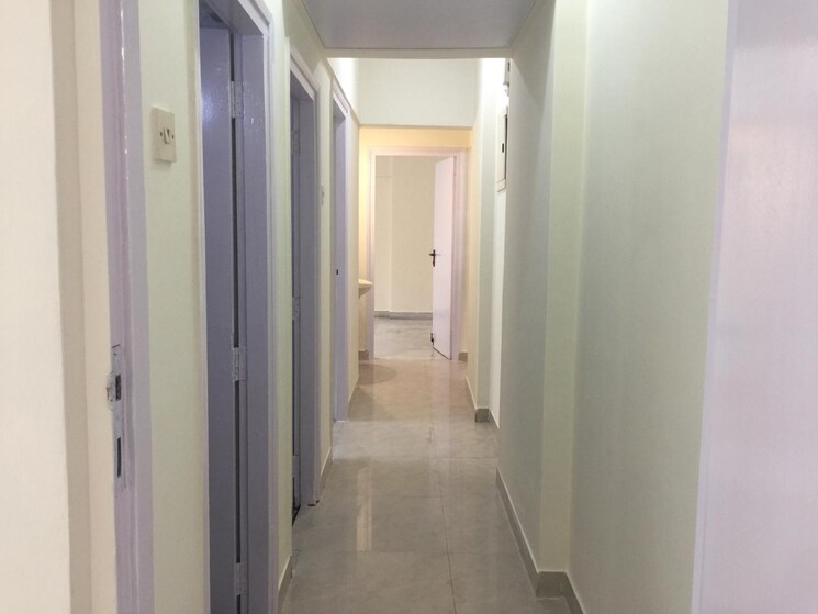 undefined, royal-classic-co-op-society 2 Bedroom 1010 Sq.Ft. Apartment In Andheri West Mumbai 9369064