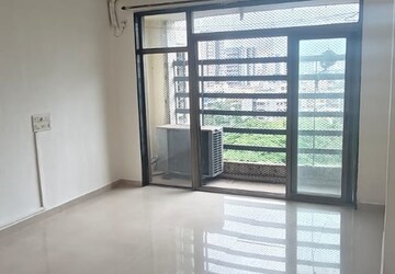 Bedroom in 3 BHK Apartment at Sufalam Apartment Chembur, Chembur – for Rent