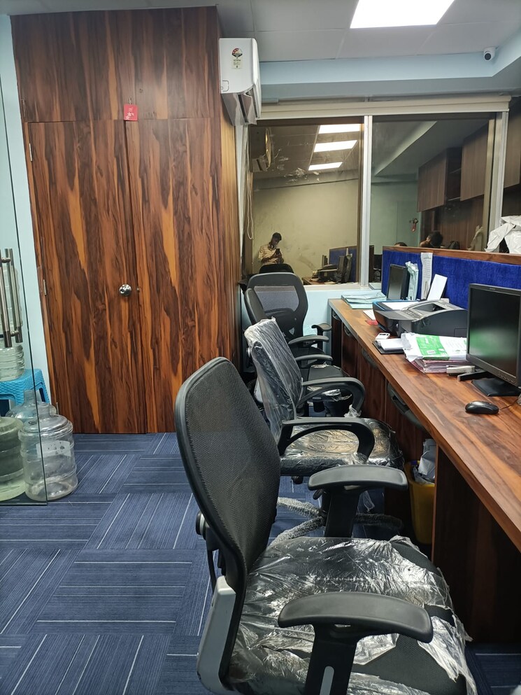 Team Area, haware-infotech-park-vashi Commercial Office Space 360 Sq.Ft. In Vashi Sector 30a Navi Mumbai 9369107