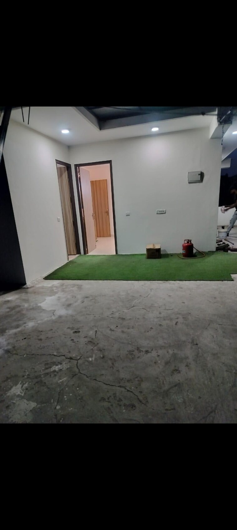 Room, saket 1 RK 350 Sq.Ft. Builder Floor In Saket Delhi 9369144