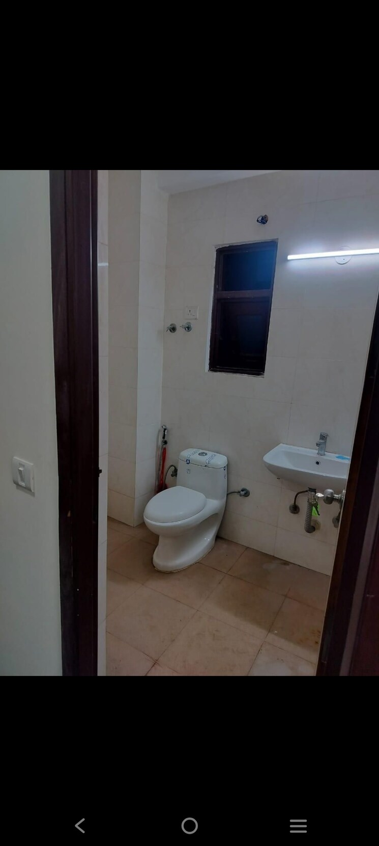 Bathroom, saket 1 RK 350 Sq.Ft. Builder Floor In Saket Delhi 9369144