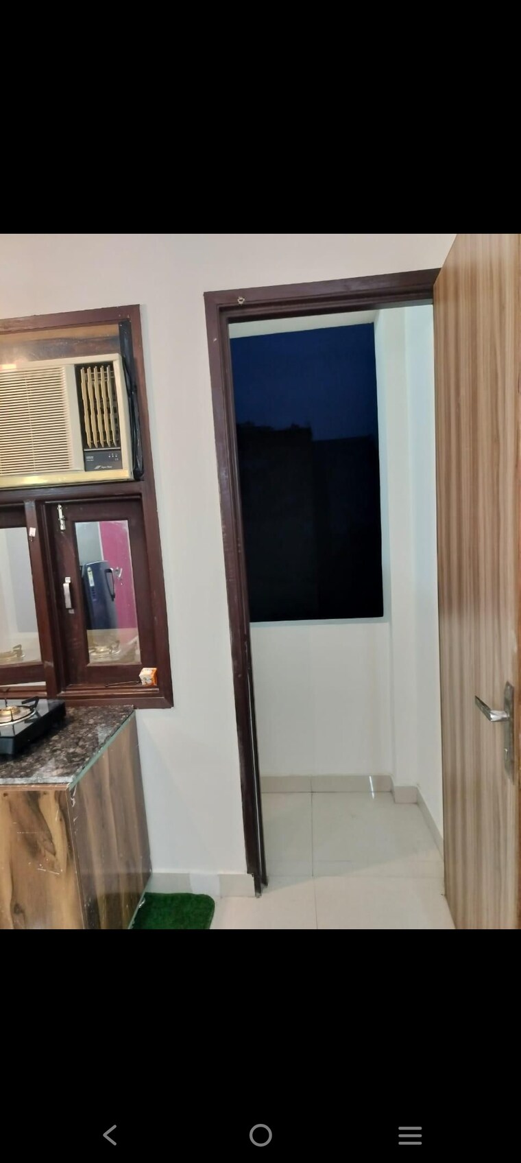 Room, saket 1 RK 350 Sq.Ft. Builder Floor In Saket Delhi 9369144