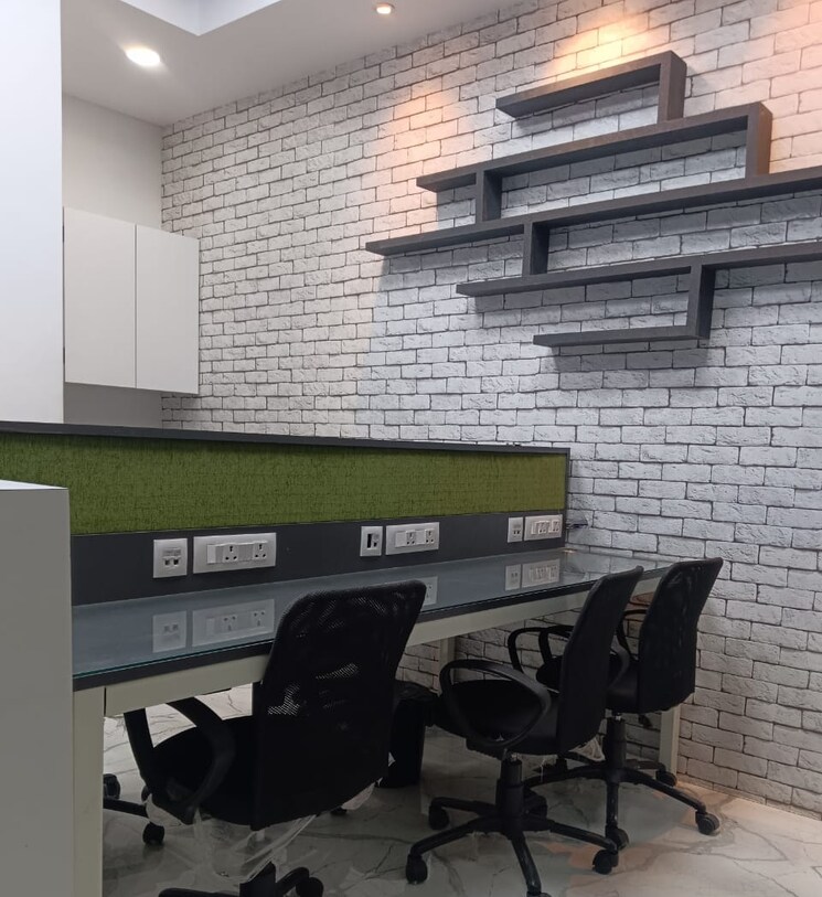 Team Area, mani-casadona Commercial Office Space 400 Sq.Ft. In New Town Kolkata 9369138