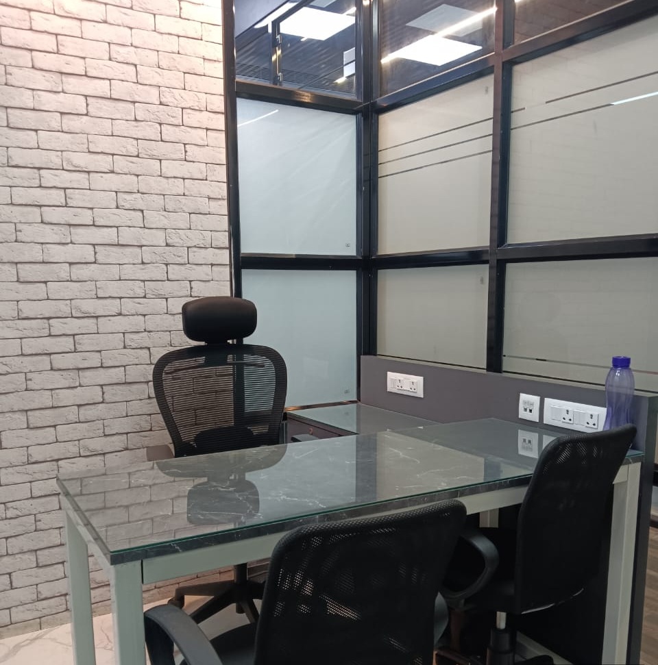 Office Space For Rent in Mani Casadona