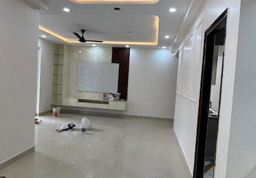 Bathroom in 3 BHK Apartment at Hero Homes Palatial, Sector 104 – for Rent