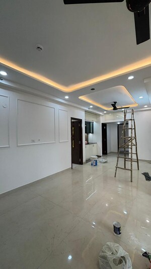 Room in 3 BHK Apartment at Hero Homes Palatial, Sector 104 – for Rent