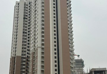 3 BHK Apartment – Exterior View View at Hero Homes Palatial, Sector 104 - for Rent