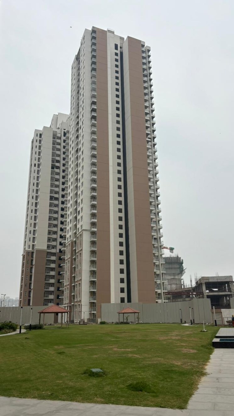 Exterior View, hero-homes-palatial 3 Bedroom 1689 Sq.Ft. Apartment In Sector 104 Gurgaon 9369186