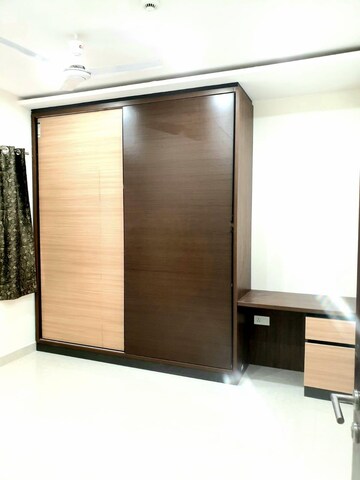 Room in 2 BHK Apartment at Prestige High Fields, Gachibowli – for Rent