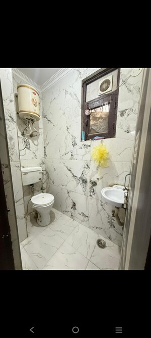 Bathroom in 1 BHK Builder Floor at Saket – for Rent