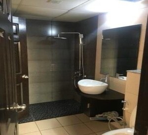 Bathroom in 3.5 BHK Villa at Raheja Vedaanta, Sector 108 – for Rent