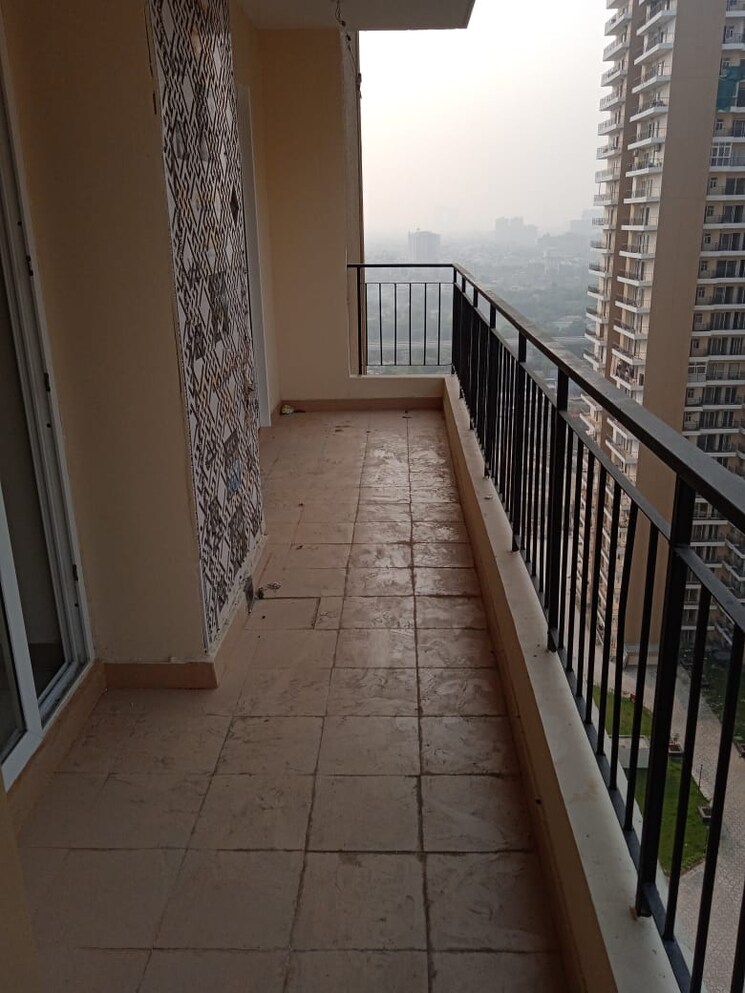 Balcony, amrapali-crystal-homes 3 Bedroom 1375 Sq.Ft. Apartment In Sector 76 Noida 9369265