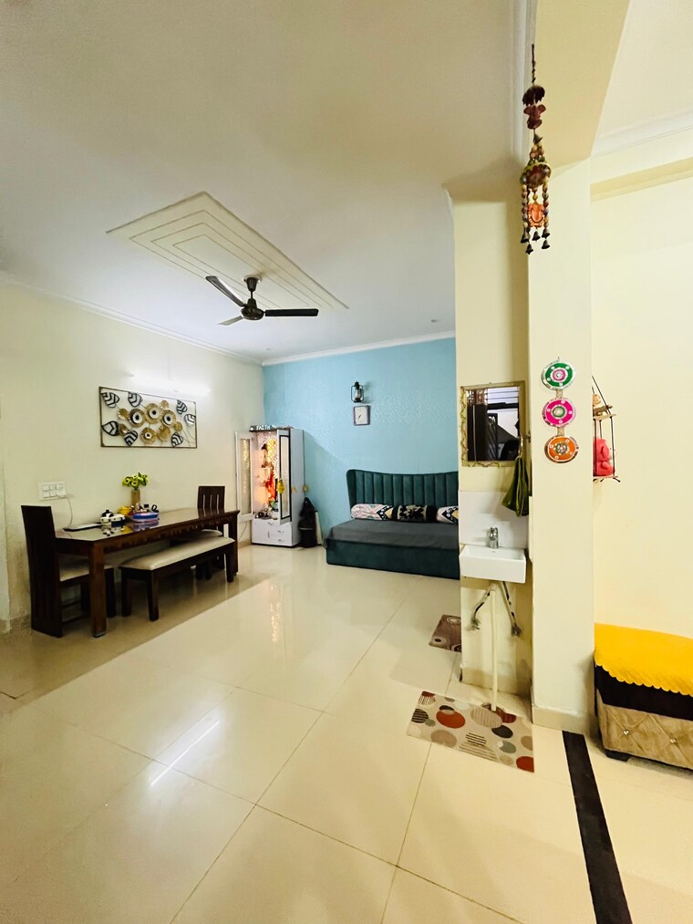 Master Bedroom, sector 40 2 Bedroom 1449 Sq.Ft. Builder Floor In Sector 40 Gurgaon 9369299