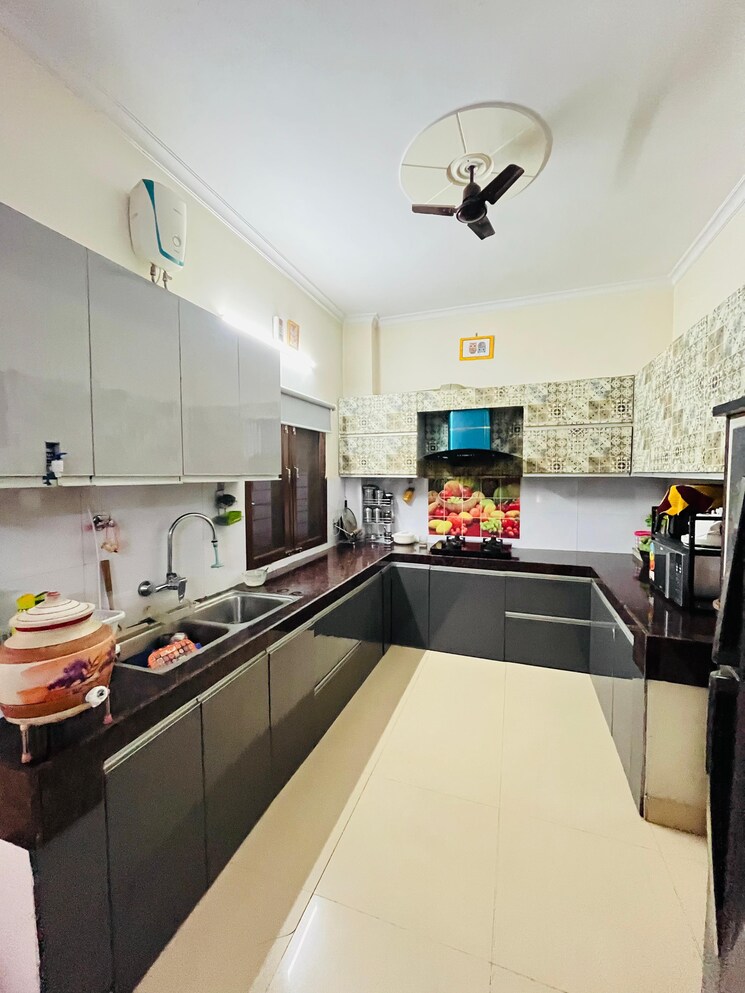 Master Bedroom, sector 40 2 Bedroom 1449 Sq.Ft. Builder Floor In Sector 40 Gurgaon 9369299