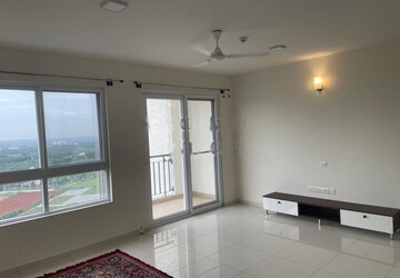 Room in 3 BHK Apartment at Godrej 24 Sarjapur, Sarjapur Road – for Rent