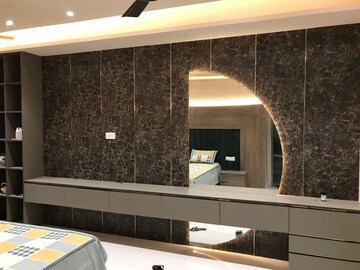 Furnished Amenities in 4 BHK Apartment at Mahagun Mirabella, Sector 79 – for Rent