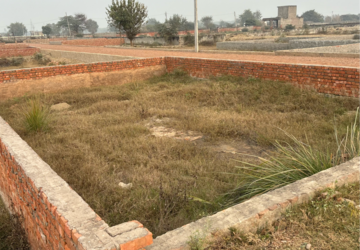 Plot For Sale in Shiksha Vihar, Sector 27 Yamuna Expressway