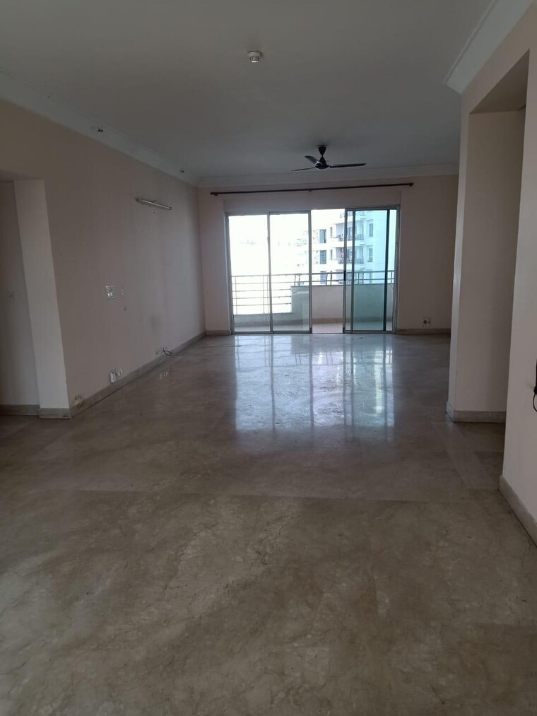 Room, parsvnath-exotica 4 Bedroom 3645 Sq.Ft. Apartment In Sector 53 Gurgaon 9369329