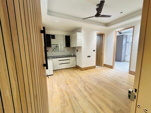 1 BHK Builder Floor For Rent in Saket