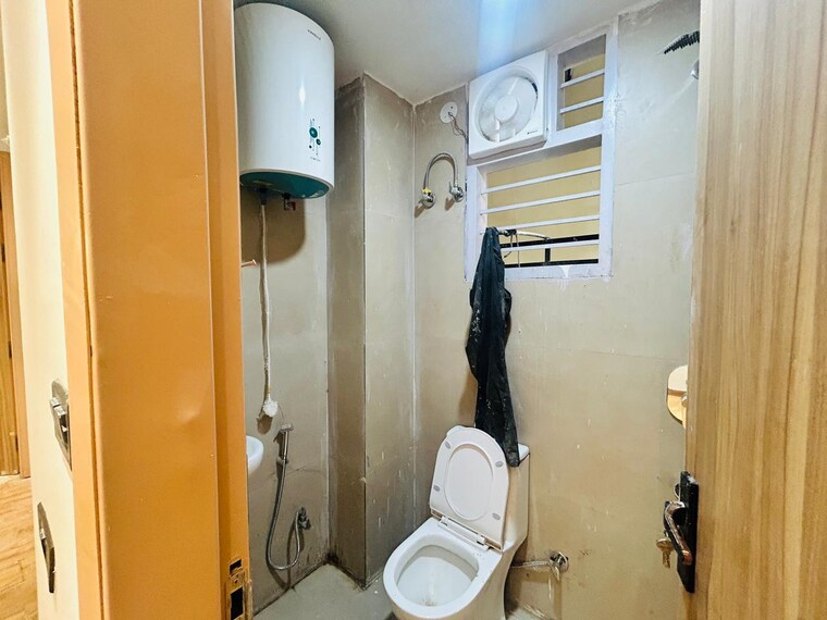 Bathroom, saket 1 Bedroom 500 Sq.Ft. Builder Floor In Saket Delhi 9369368