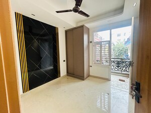 Bedroom in 1 BHK Builder Floor at Saket – for Rent