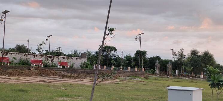 Garden, nayla  200 Sq.Yd. Plot In Nayla Jaipur 9369395