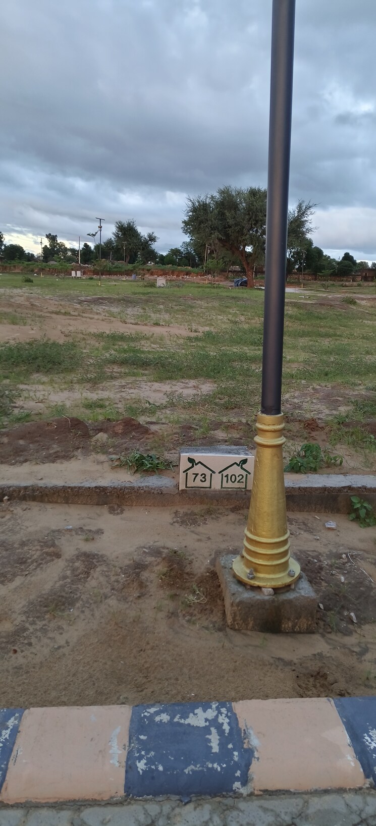 Garden, nayla  200 Sq.Yd. Plot In Nayla Jaipur 9369395