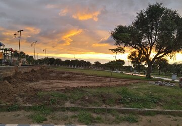 Plot For Sale in Nayla