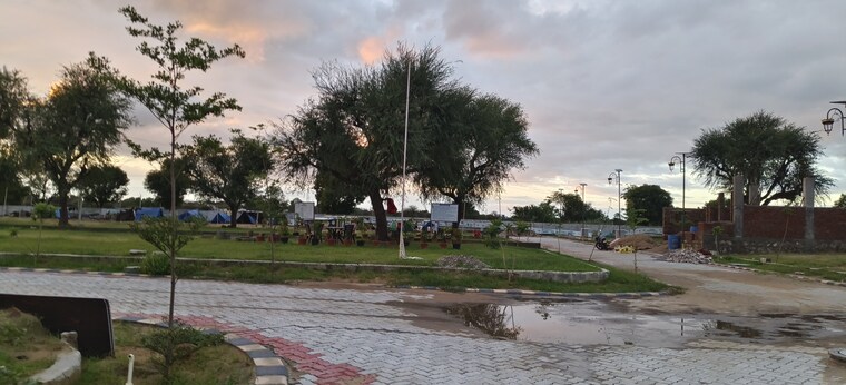 Garden, nayla  200 Sq.Yd. Plot In Nayla Jaipur 9369395
