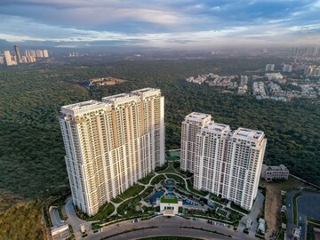 4 BHK Apartment – Exterior View View at DLF The Crest, Sector 54 - for Sale