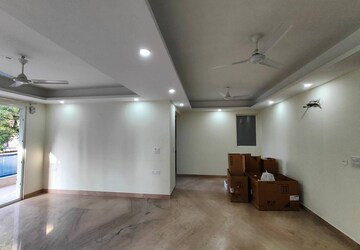 Room in 3 BHK Apartment at Ireo Victory Valley, Sector 67 – for Rent